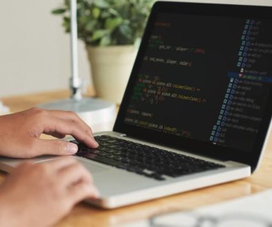 Benefits of choosing a certified developer for developing a unique website