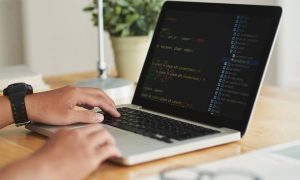 Benefits of choosing a certified developer for developing a unique website
